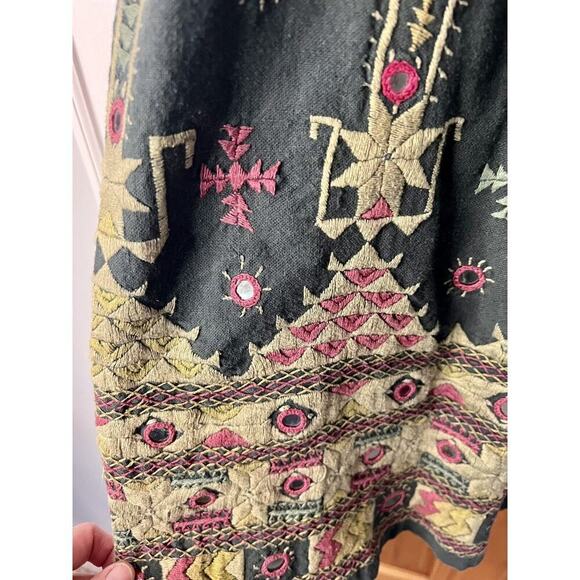 Vintage Indian Embroidered MIDI Skirt Green Fairy Celestial Mirrored Art To Wear - Picture 3 of 8